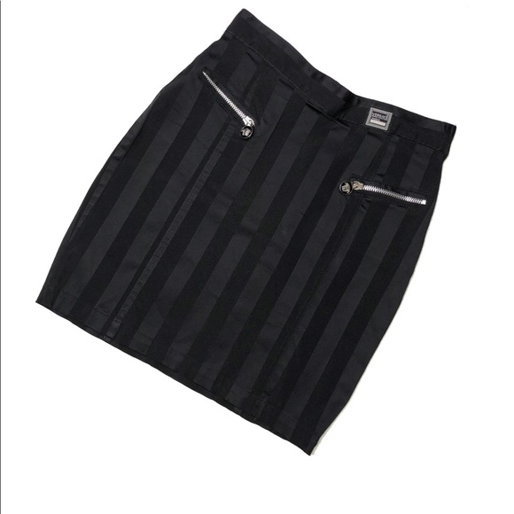 VERSACE mini skirt - Picture 1 of 3